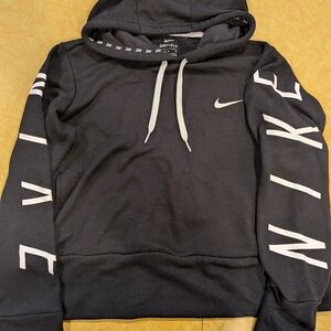 Nike Dri-Fit Cropped Hoodie